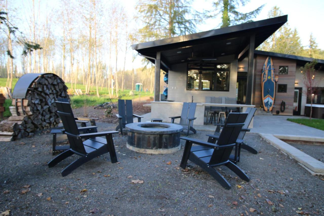 Luxe Lake Cabin Hot Tub Grill Firepit Ev Charger Onalaska Ngoại thất bức ảnh